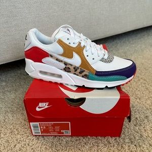 New in Box Nike W Air Max 90 SE Safari Mix US W 8.5 M 7